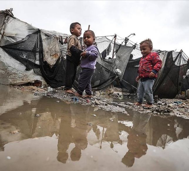 Hamas’tan çağrı: Sel altında kalan Gazze çadırları için acil müdahale