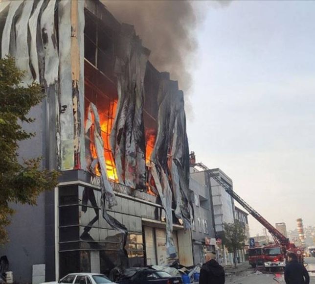 Kocaeli'de yangın faciası! Ölü ve yaralılar var