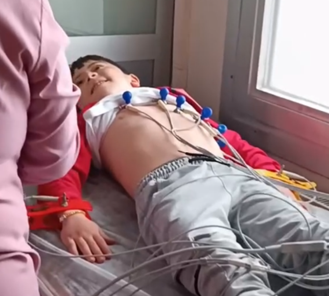 Küçük Emre'nin tedavisi için bağış kampanyası başladı