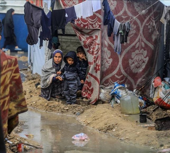 Dünyada korkunç sessizlik! Gazze'de 17 kişi soğuktan vefat etti