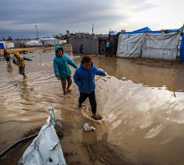 Gazze’yi vuran Byron fırtınasında 11 kişi öldü