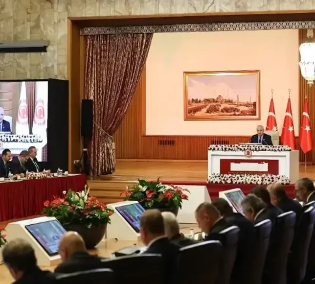 İmralı tutanağının özeti komisyonda okundu