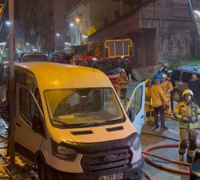 Pendik'te yangın faciası! Üç çocuk can verdi