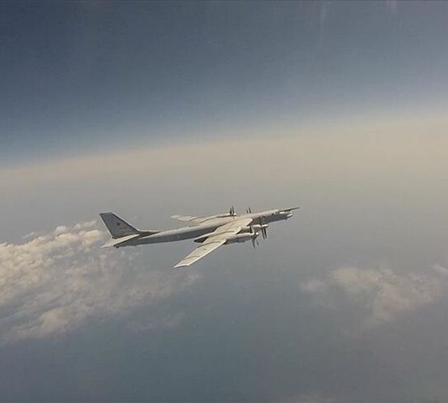 Rus uzun menzilli bombardıman uçakları Karadeniz'de!