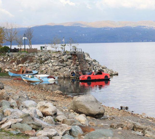 Sapanca Gölü alarm veriyor: Su çekildi, tekneler karaya oturdu