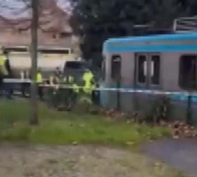 İstanbul'da tramvay raydan çıktı!