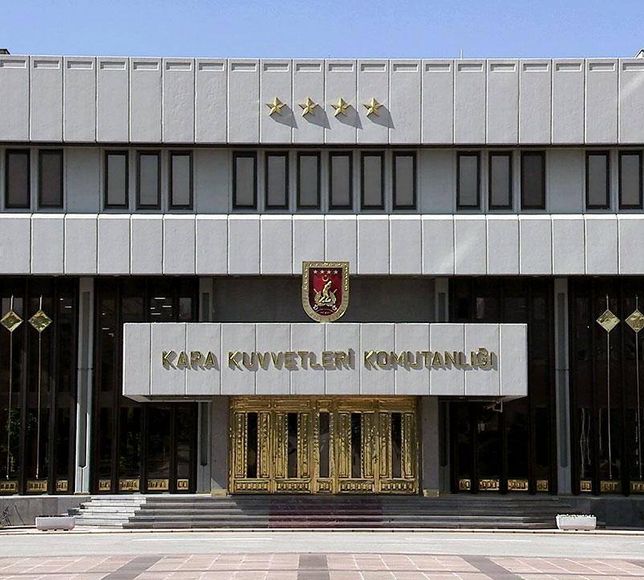 Kara Kuvvetleri Komutanlığı’na ihale soruşturması!
