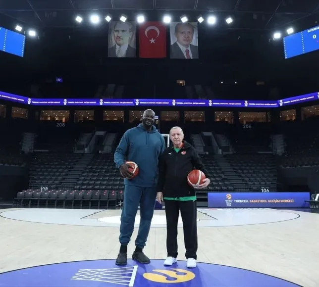 Shaquille O'Neal'den Erdoğan yorumu: Kahramanın yanındaydım!