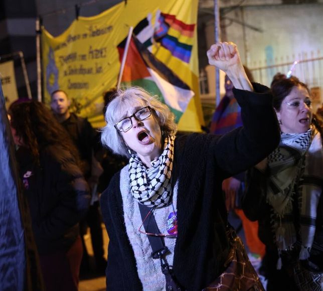 İşgalci İsrail'in Eurovision'a katılımı Atina'da protesto edildi