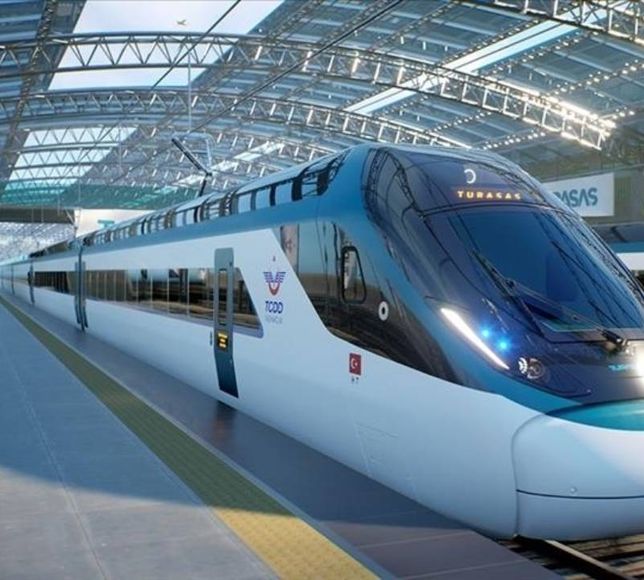 Dört şehre daha hızlı tren geliyor