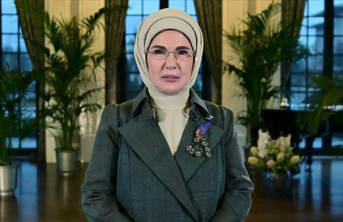 Emine Erdoğan'dan TDT Zirvesi paylaşımı