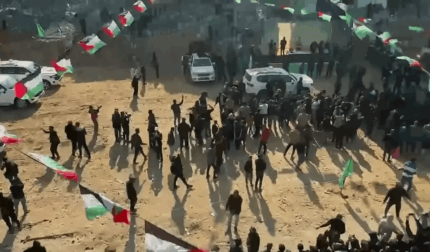 Hamas: İsrail'in Özgürlük Filosu Koalisyonu'ndaki aktivistleri alıkoyması yeni bir korsanlık eylemi