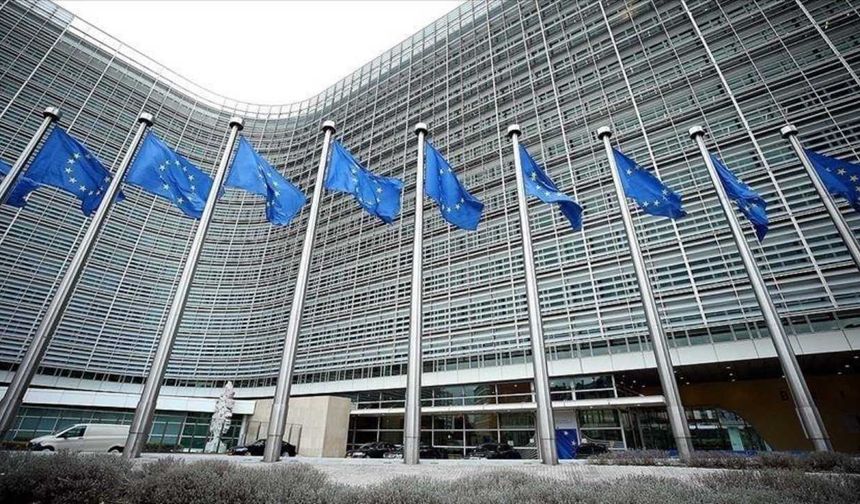 AB'de yeni otomobil satışları haziranda düştü