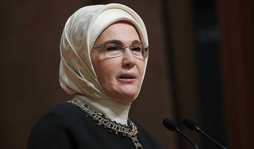 Emine Erdoğan'dan '4 Aralık Dünya Su Kayıpları Günü' paylaşımı