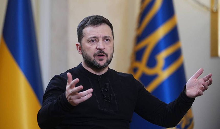 Zelenskiy, Rusya'nın 30 füze ve 450'den fazla İHA ile saldırı düzenlediğini bildirdi