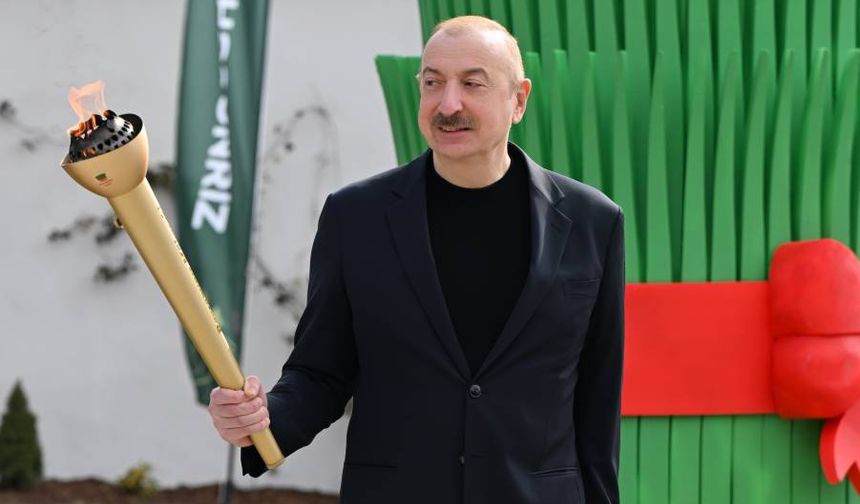 Azerbaycan Cumhurbaşkanı Aliyev, Ağdere'de Nevruz ateşini yaktı
