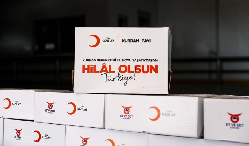 Türk Kızılay Muş'ta 1000 aileye iftar yemeği ulaştırıyor