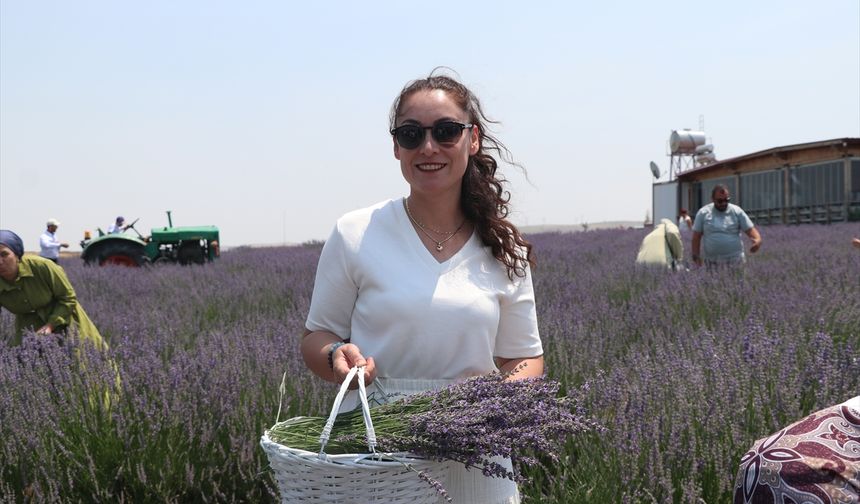 Burdur'da Lavanta Hasat ve Sanat Günleri etkinlikleri sona erdi