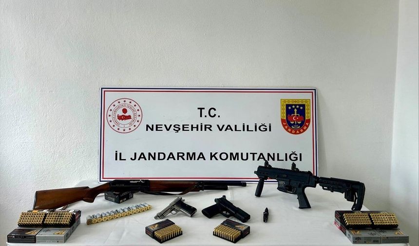 Nevşehir'de ruhsatsız silah operasyonunda 2 şüpheli yakalandı