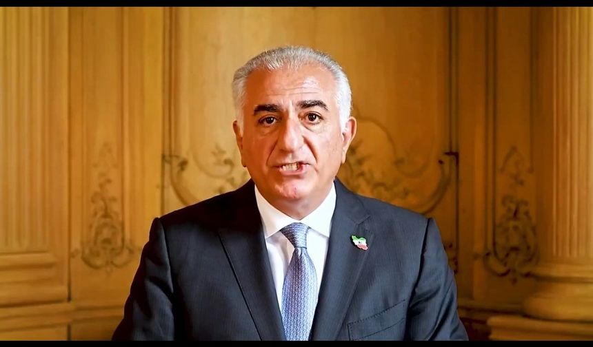 Şakanın böylesi... Rıza Pehlevi'yi fena kandırdılar