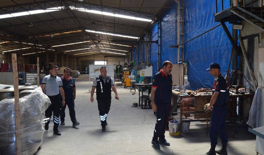 Aksaray'da fabrikada patlama: 1 ölü, 3 yaralı