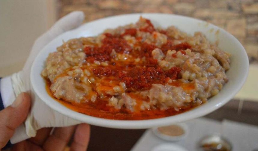 Çankırı'da asırlık imece usulü keşkek yapma geleneği sürdürülüyor