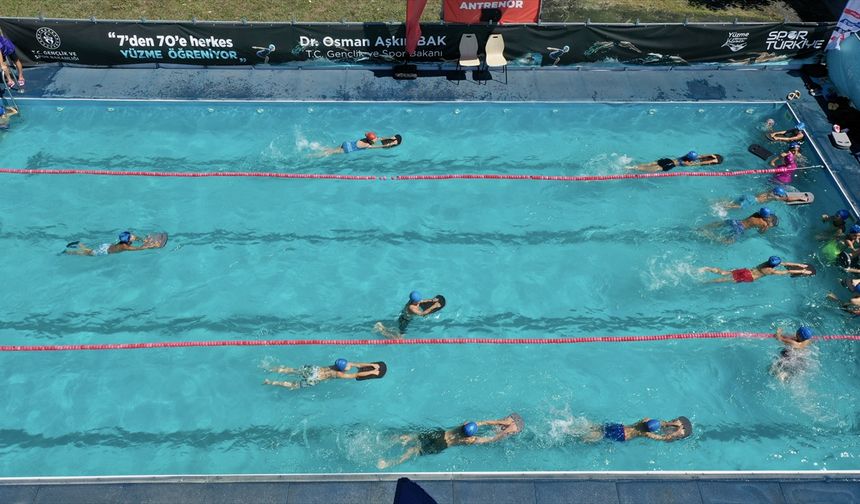 Giresun'da 25 bin çocuk ve genç yüzme öğrendi