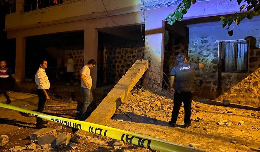Diyarbakır'da balkon çöktü: 2'si çocuk 5 yaralı