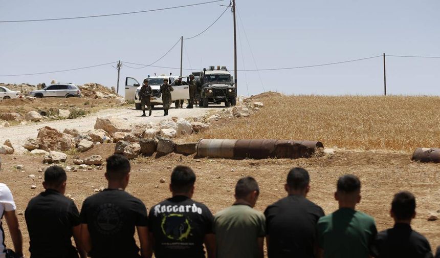 İşgalci İsrail, Kudüs'ün kuzeyinde 2 Filistinliyi yaraladı