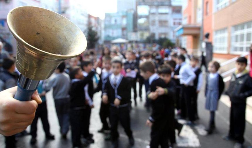 Yarıyıl tatilinin ardından ilk ders zili bugün çaldı
