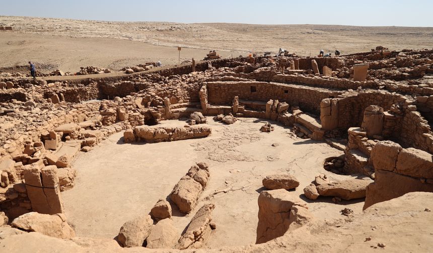 Karahantepe kazıları 12 bin yıllık yerleşim geleneğini gün yüzüne çıkarıyor