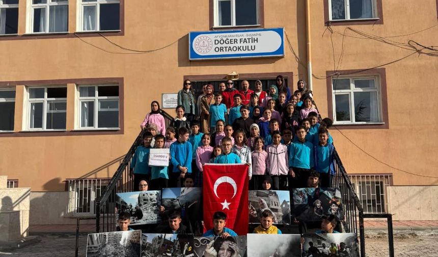 Küçük kalplerden büyük destek: Döğer Fatih Ortaokulu’ndan Gazze’ye umut bağışı