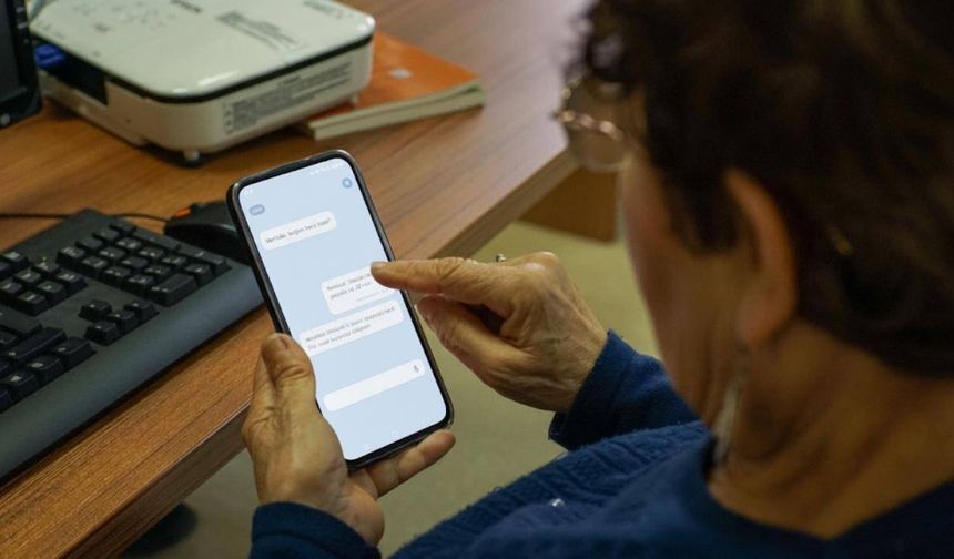 Yaşlıların yeni 'sırdaşı': Yapay Zeka