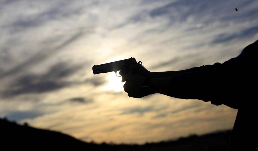 Uşak'ta polise silahlı saldırı
