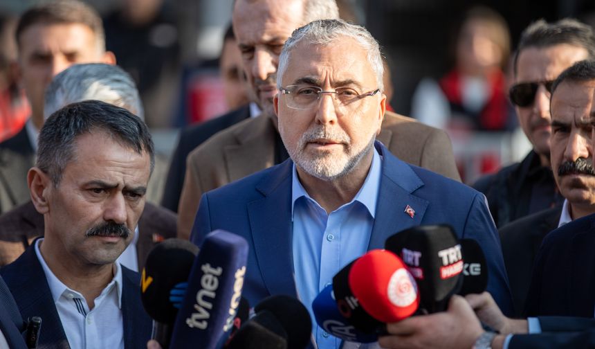 Bakan Işıkhan, Kocaeli'deki kozmetik fabrikasında çıkan yangına ilişkin konuştu