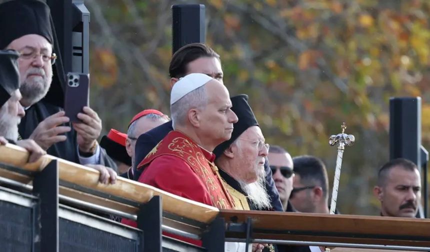 Papa 14. Leo'ya, Bursa'nın coğrafi işaretli ürünleri hediye edildi