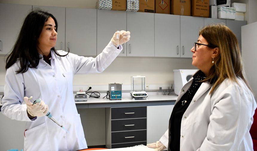 Bilecik'te yetiştirilen nardan parfüm ve kolonya üretildi