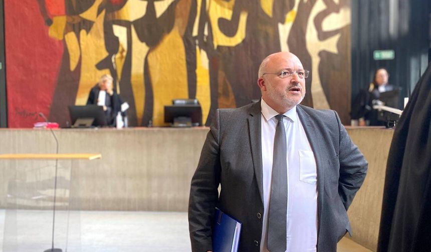 Fransa'da belediye başkanı yolsuzluk nedeniyle görevden uzaklaştırıldı