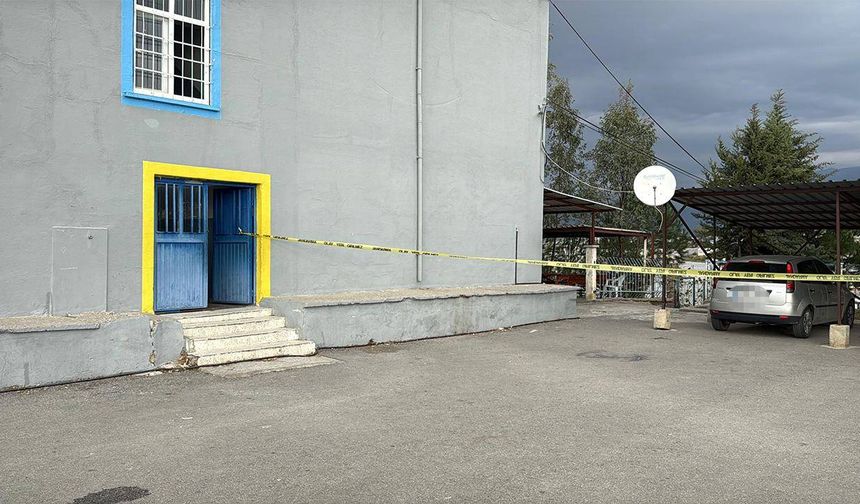 12 yaşındaki öğrenci okul müdürünü tüfekle vurdu