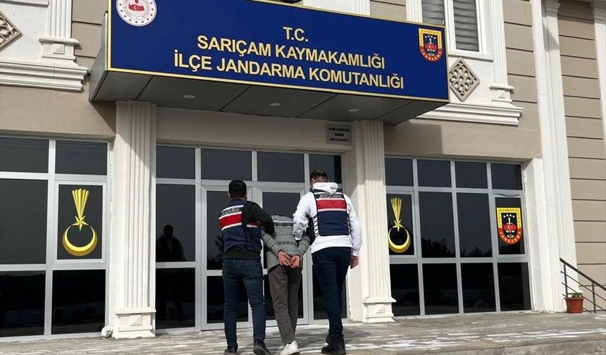 Adana'da aranan 2 hükümlü yakalandı