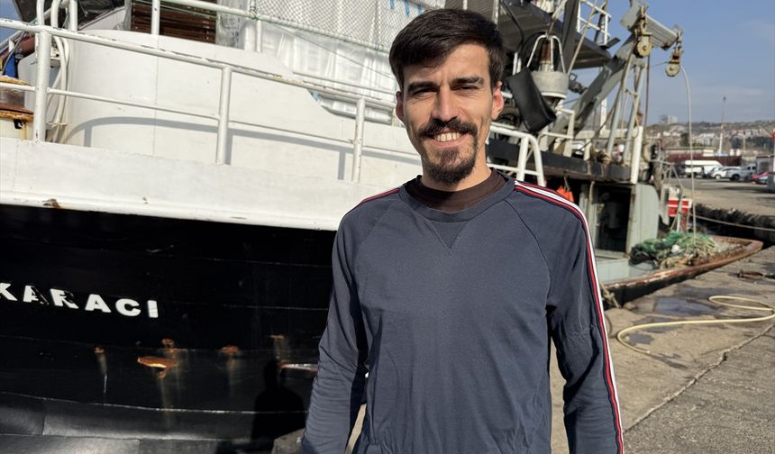 Tekirdağlı balıkçılar lodosun ardından denize açıldı