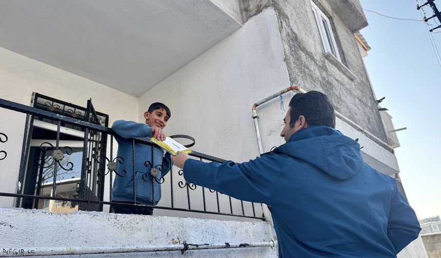 Van'da PTT Kargo aracılığıyla 380 bin kitap öğrencilere ücretsiz ulaştırıldı