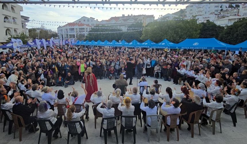 Muğla'da 7. Badem Çiçeği Festivali başladı