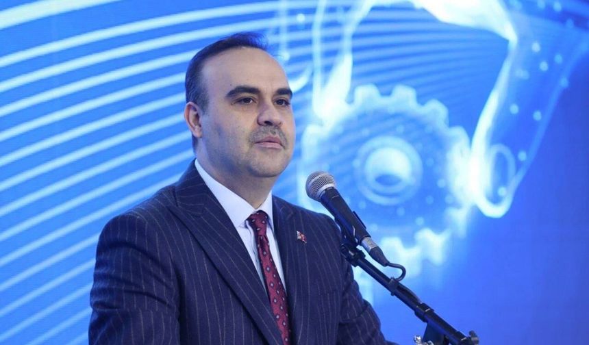 Bakan Kacır'dan 'K2 Kamikaze İHA' paylaşımı