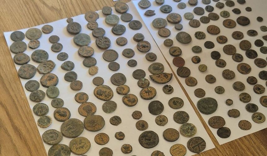 İtalya'ya kaçırılmak istenen tarihi eserleri şoför kabinindeki sıra dışı yoğunluk ele vermiş