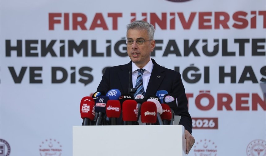 Bakan Memişoğlu, Elazığ'da fakülte binası ve hastane açılışında konuştu