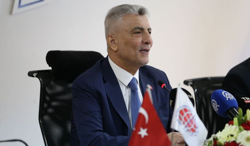 Bakan Bolat, Niğde'de 'STK ve İş İnsanları İle İstişare Toplantısı'nda konuştu