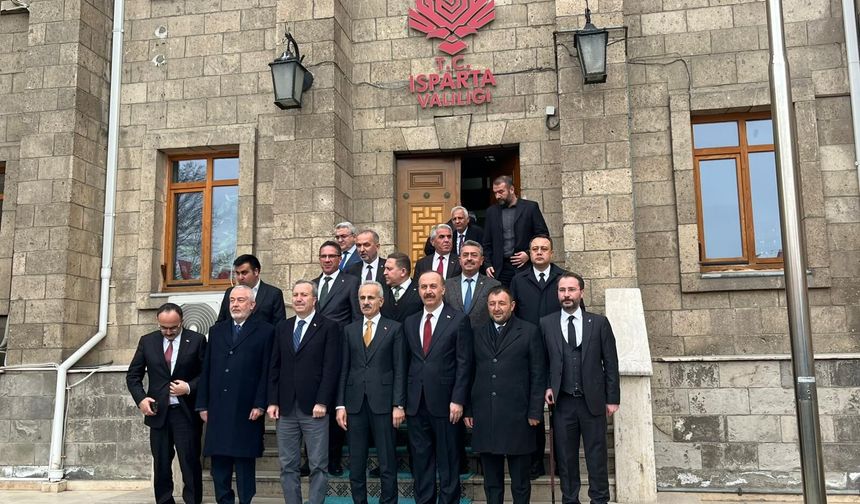 Bakan Uraloğlu Isparta'da ziyaretlerde bulundu