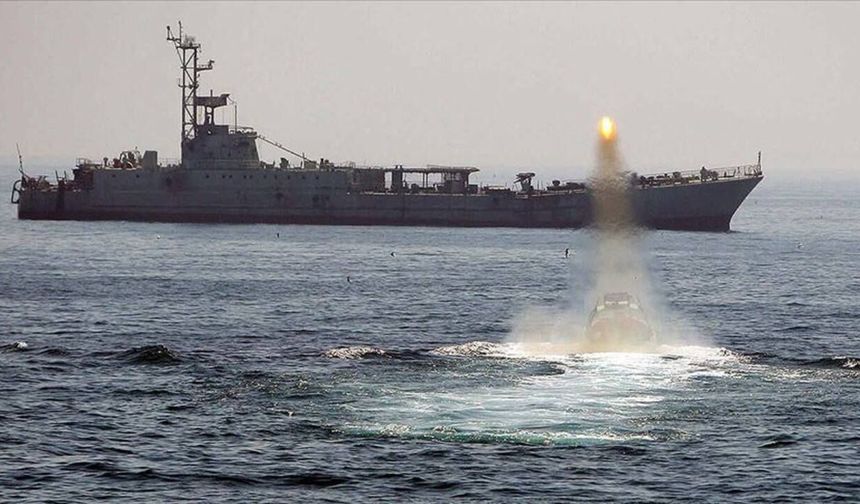 Savaş Güney Asya'ya sıçradı! Sri Lanka'da gemi vuruldu