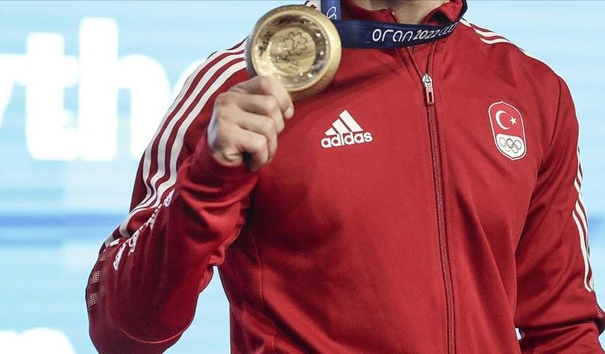 Milli güreşçiler 11 madalya daha aldı